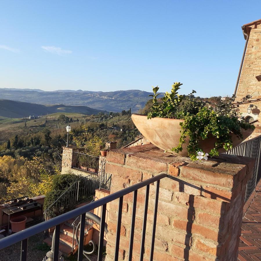 L'Angolo Della Cei Terricciola Exterior foto